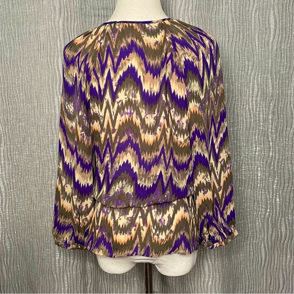 Parker surplice blouse - Picture 2 of 6